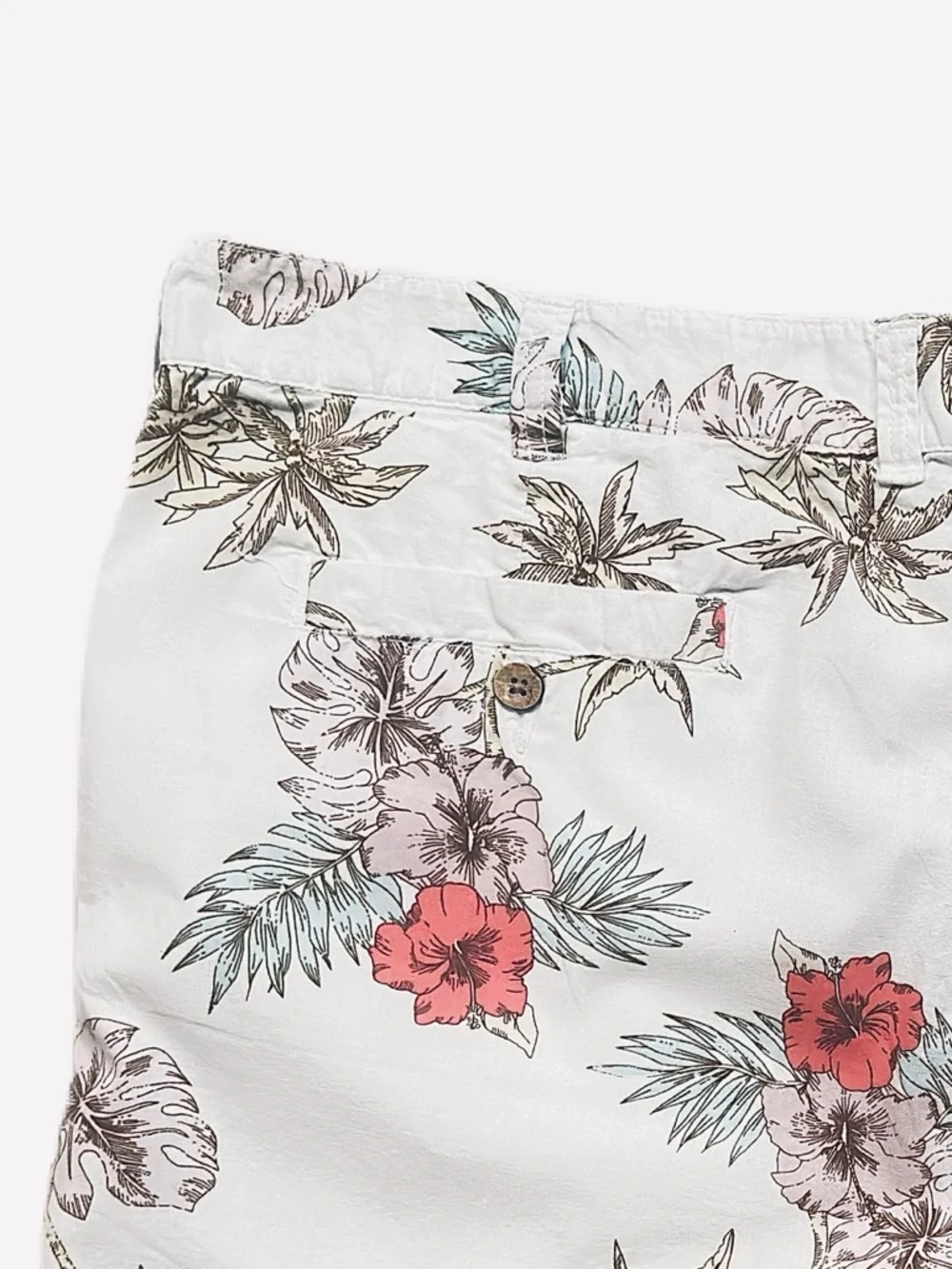 VINTAGE 1946 ~ White Tropical Print Cotton Bermuda Shorts w/Red Green Accents